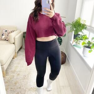 Pretty Little Thing Cropped Sweatshirt Size Small